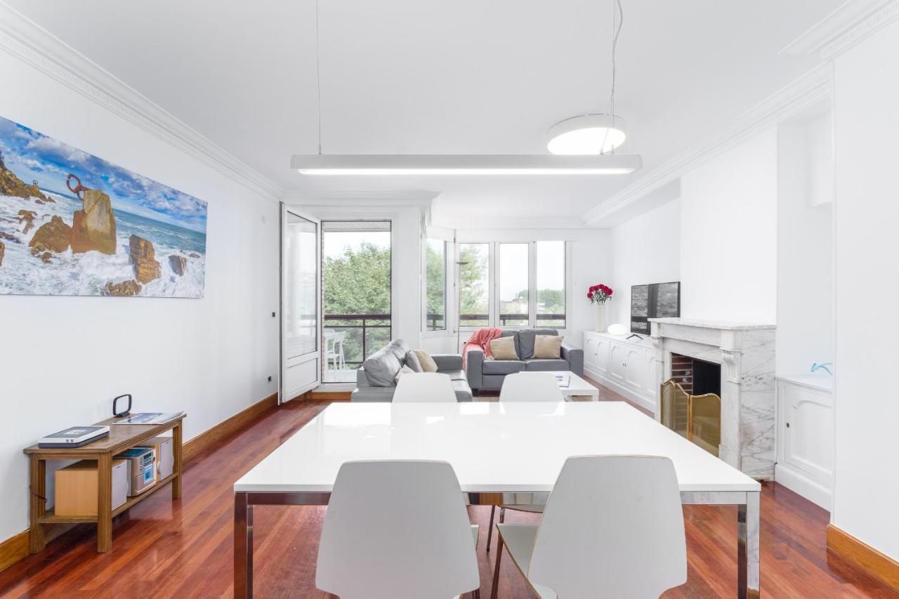 Always Easy I Pio Baroja Apartment ซานเซบาสเตียน ภายนอก รูปภาพ